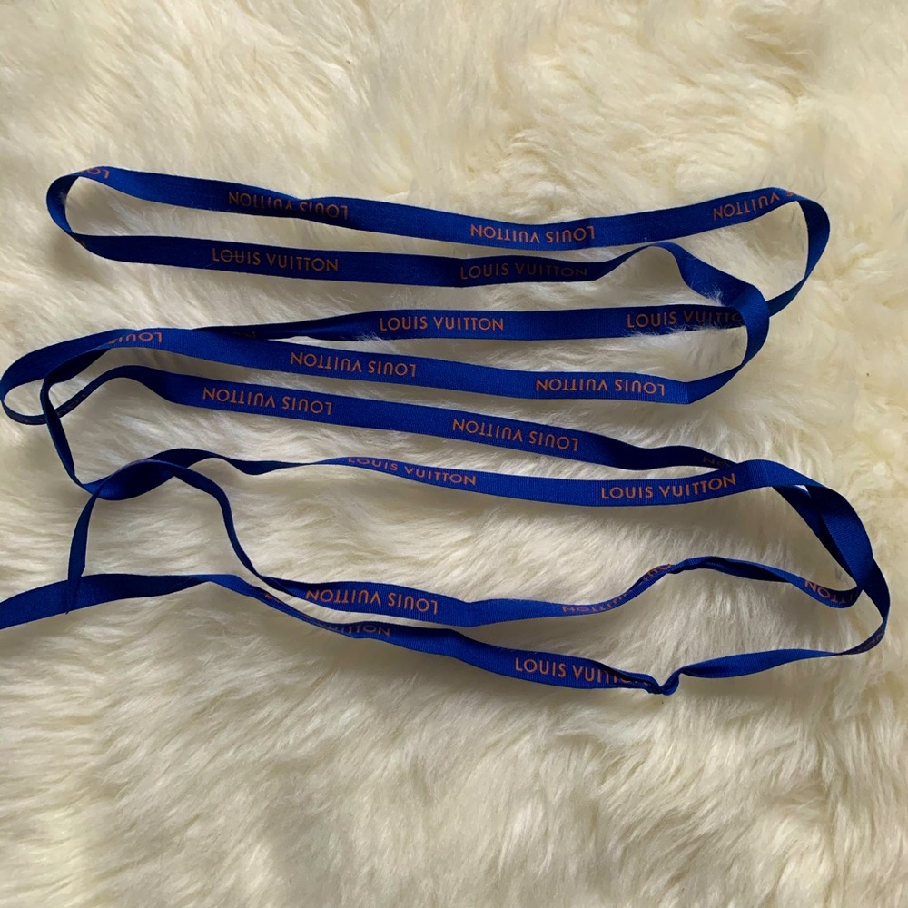 Louis Vuitton ribbon